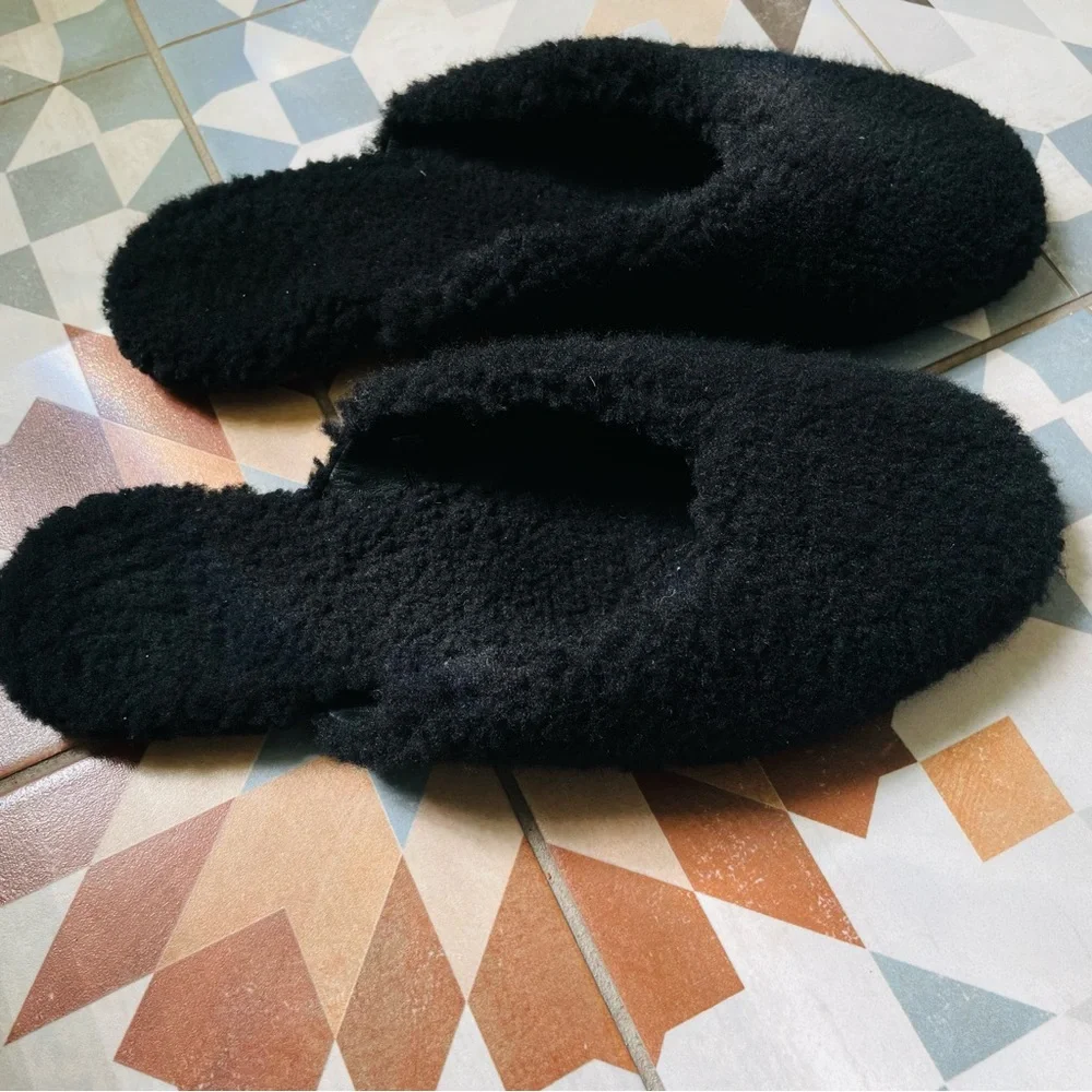 Sleeper Black Genuine Shearling Backless Slipper, EU 38 - Picture 2 of 9